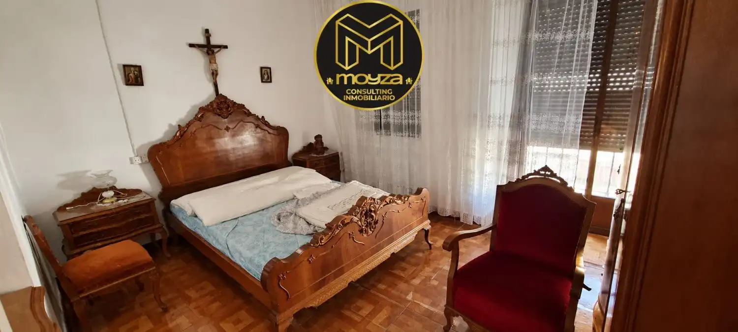 Habitación de Casa o chalet en venta en Valenzuela con Trastero