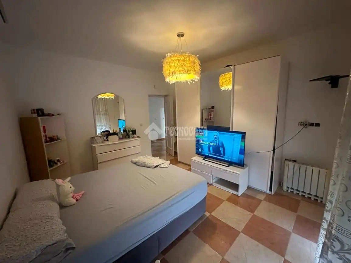 Bedroom of Detached homes for sale in Mengíbar  with Air Conditioner, Terrace and Balcony