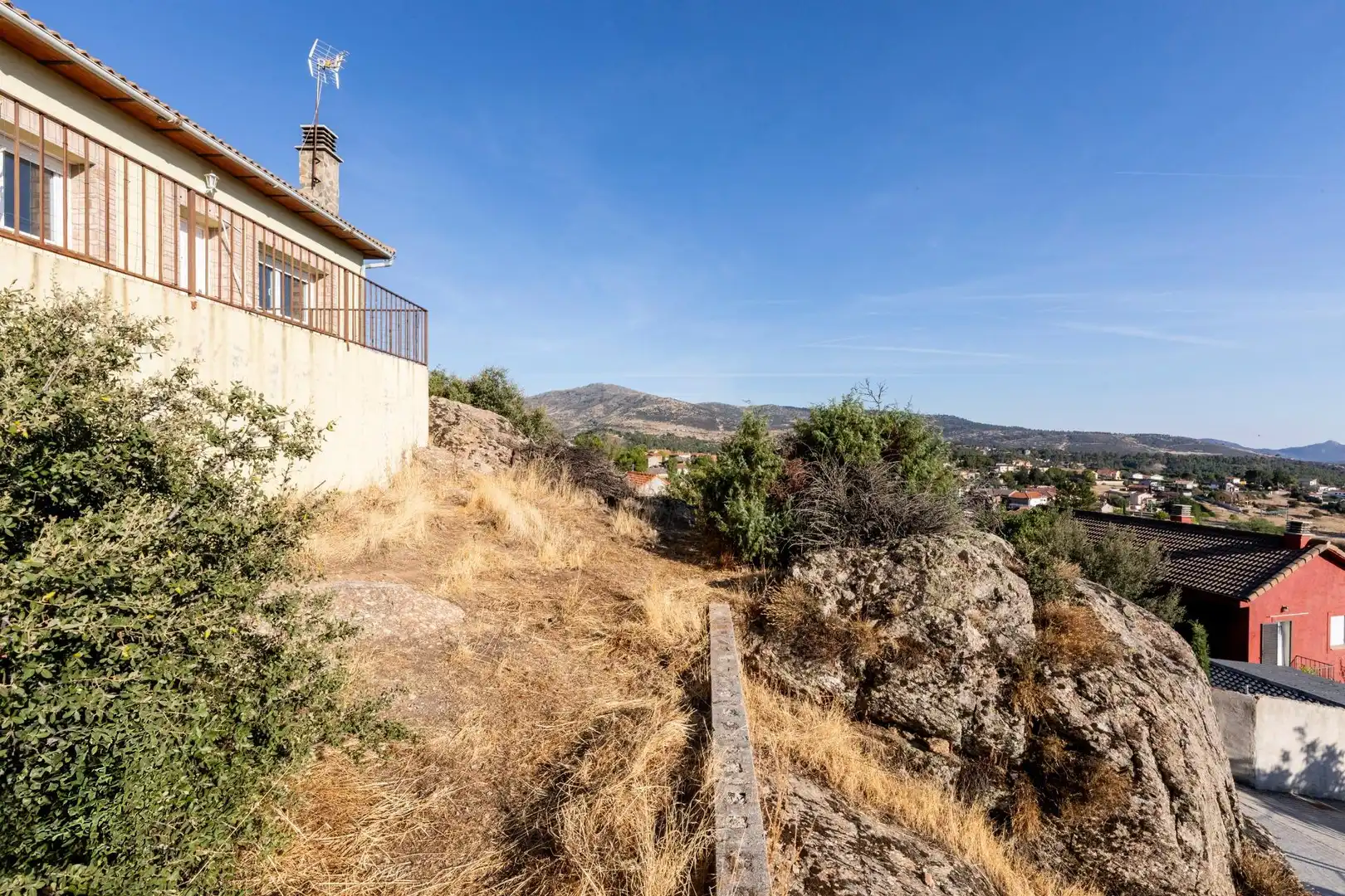 Casa o xalet en venda en Santa María de la Alameda amb Calefacció, Jardí privat i Terrassa