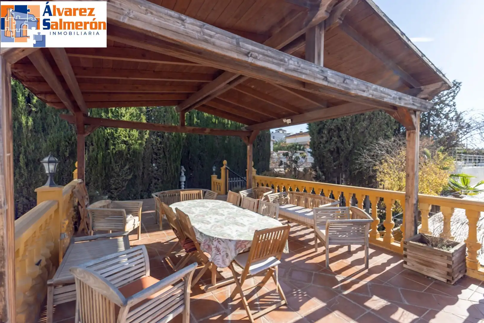 Terraza de Casa o chalet en venta en Altos de la Zubia