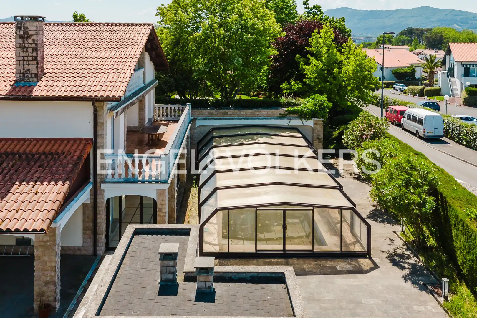 Terraza de Finca rústica en venta en Hendaye con Aire acondicionado, Calefacción y Jardín privado