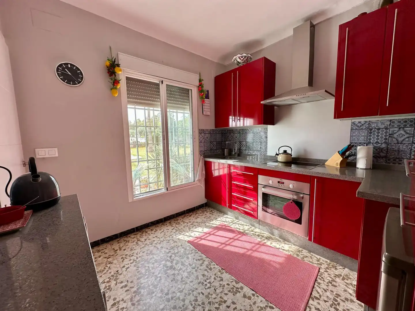 Kitchen of Houses for sale in Paradas