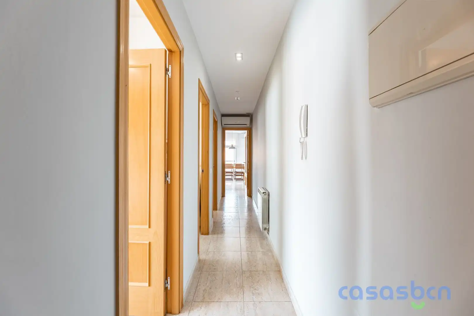 Flat for sale in Terrassa  with Air Conditioner and Heating