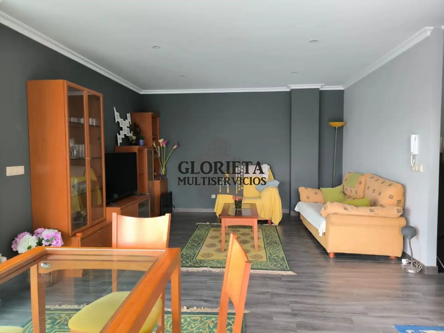 Sala d'estar de Casa o xalet en venda en Bueu amb Calefacció, Terrassa i Moblat