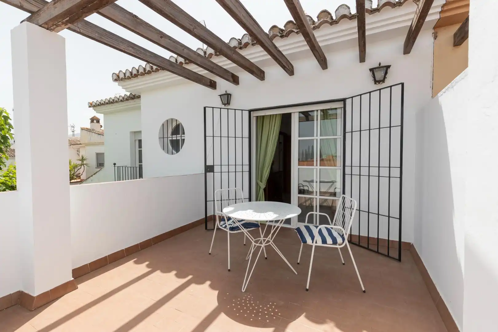 Terrassa de Casa o xalet en venda en La Zubia amb Aire condicionat, Calefacció i Jardí privat