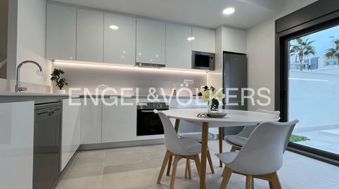 Foto 3 de Casa o chalet en venta en Villamartín - Las Filipinas, Orihuela