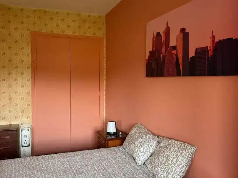 Schlafzimmer von Wohnung zur Miete in Leioa mit Balkon