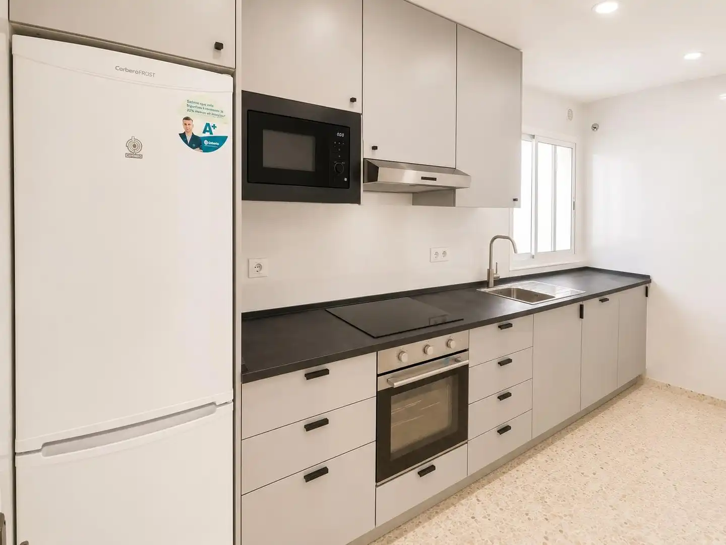 Kitchen of Flat for rent in Alcalá de los Gazules