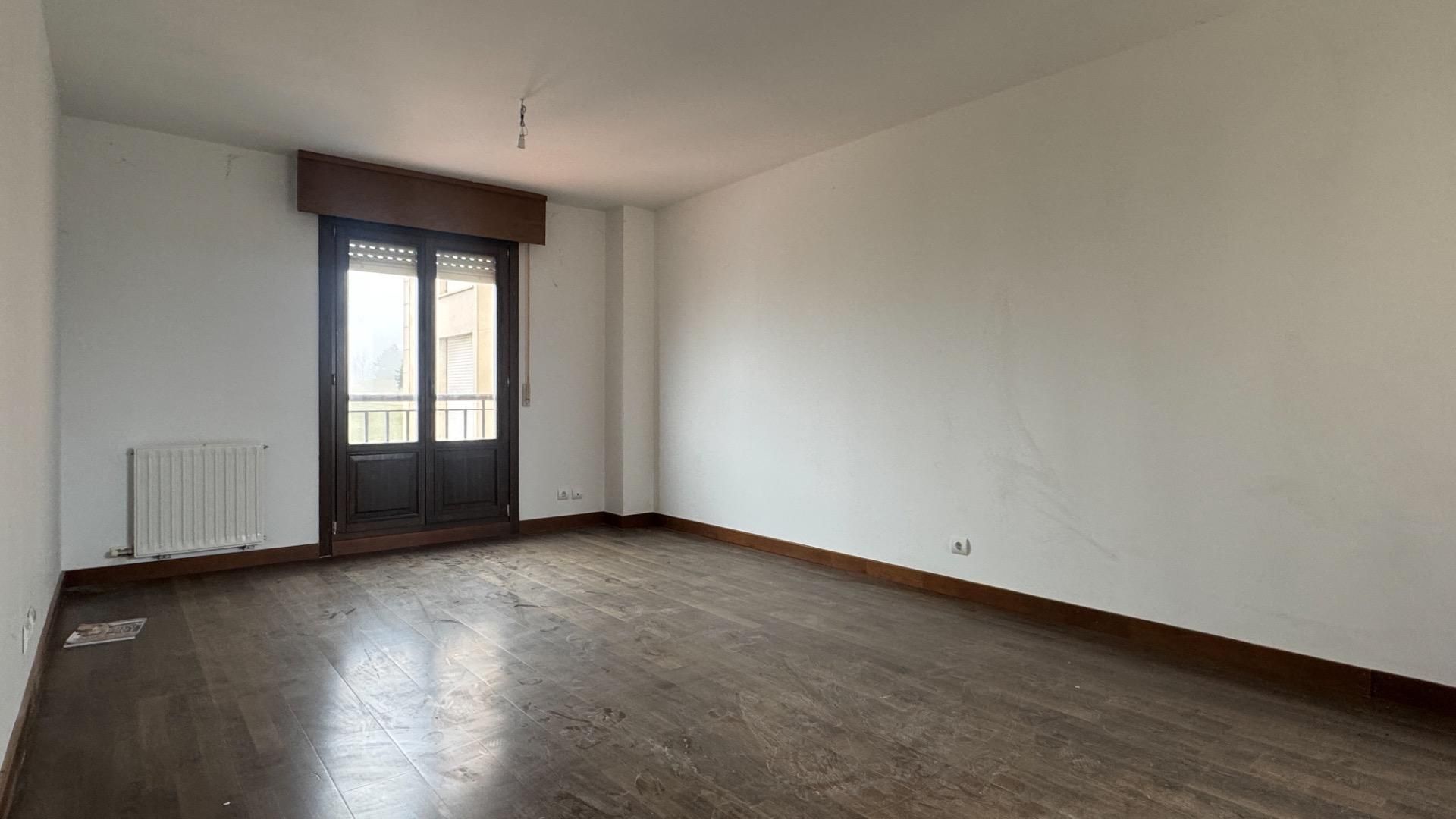 Sala d'estar de Pis en venda en Sojuela amb Calefacció i Traster