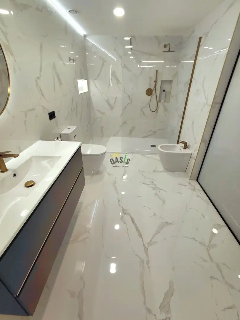 Baño de Oficina de alquiler en Santa Cruz de Tenerife
