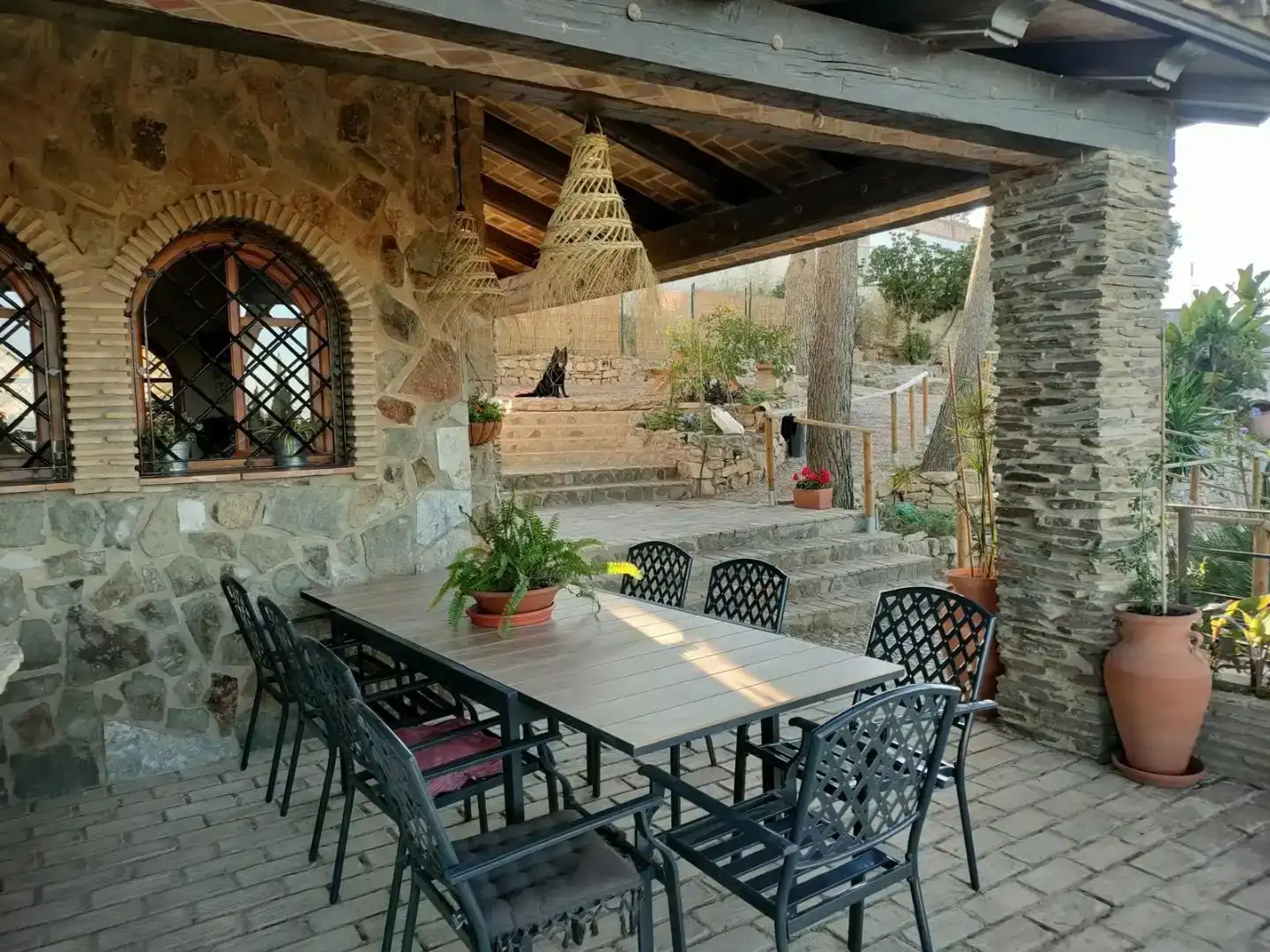 Terrassa de Finca rústica de lloguer en Manises amb Aire condicionat, Jardí privat i Traster