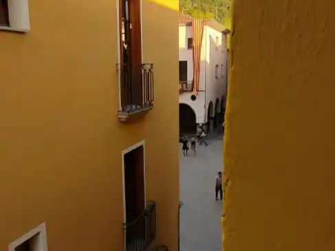 Terrassa de Dúplex en venda en Sant Joan de les Abadesses amb Traster, Moblat i Balcó