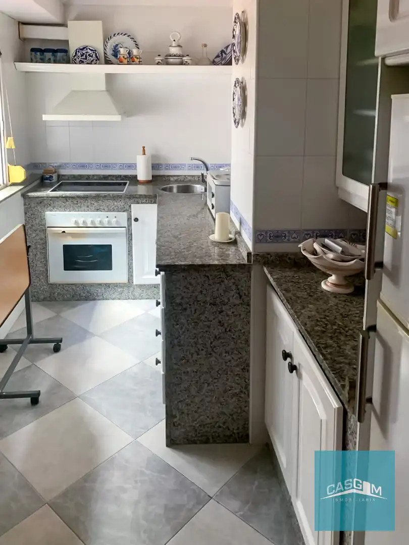 Cuina de Pis en venda en Huelva amb Traster, Moblat i Forn
