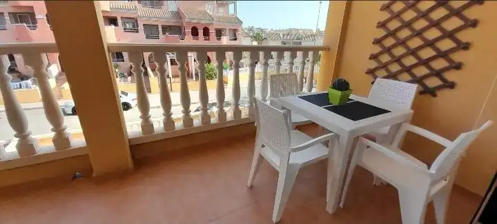 Appartement compact avec terrasse à louer à Calle SURINAN 4, imagen 12
