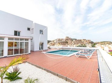 House with pool for sale in Los Collados-Los Geraneos