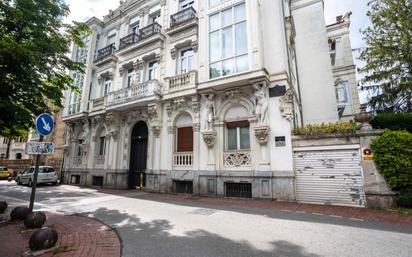 Exterior view of Flat for sale in Vitoria - Gasteiz