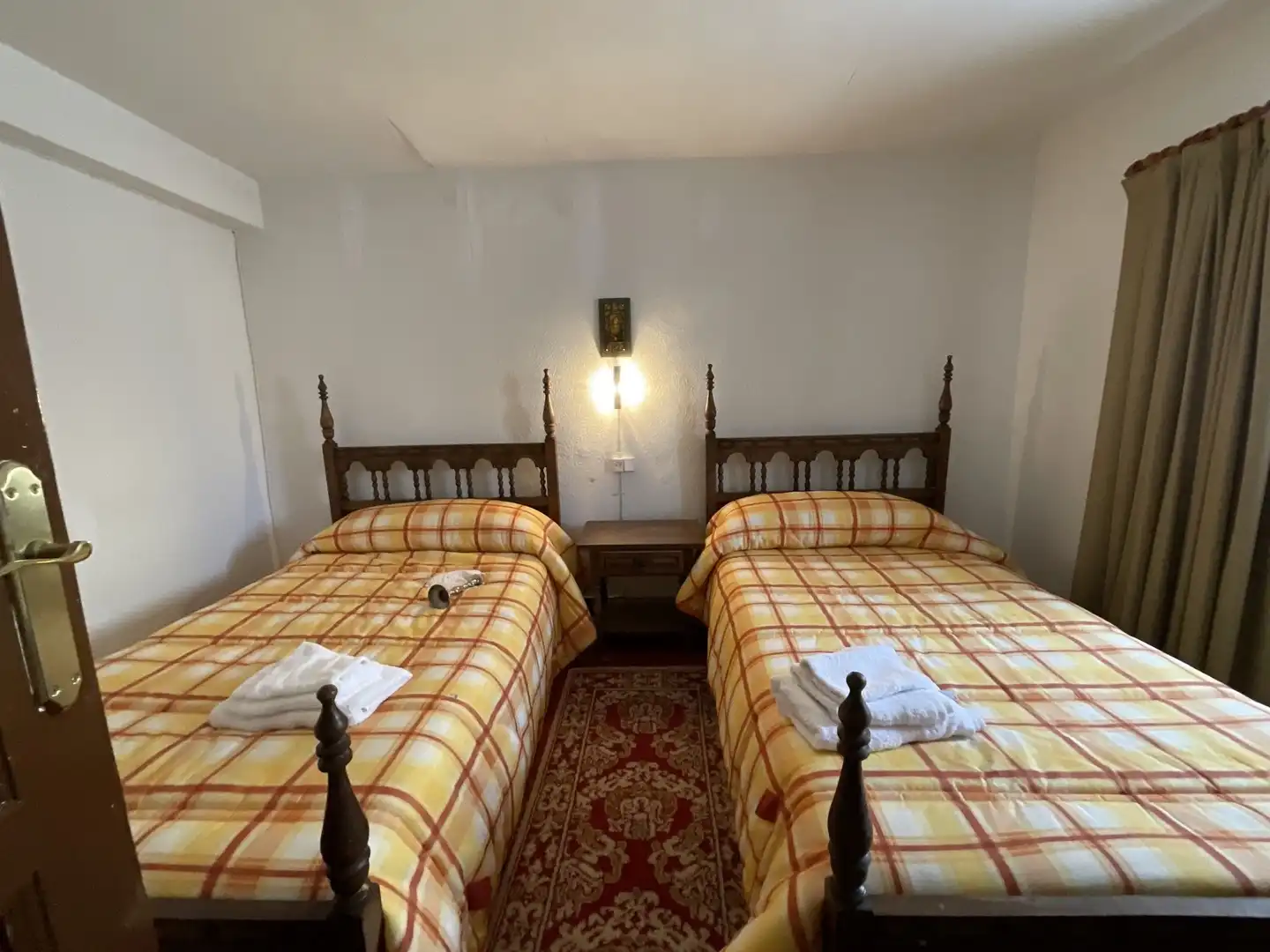 Dormitori de Casa o xalet en venda en Santurde de Rioja amb Calefacció, Parquet i Terrassa