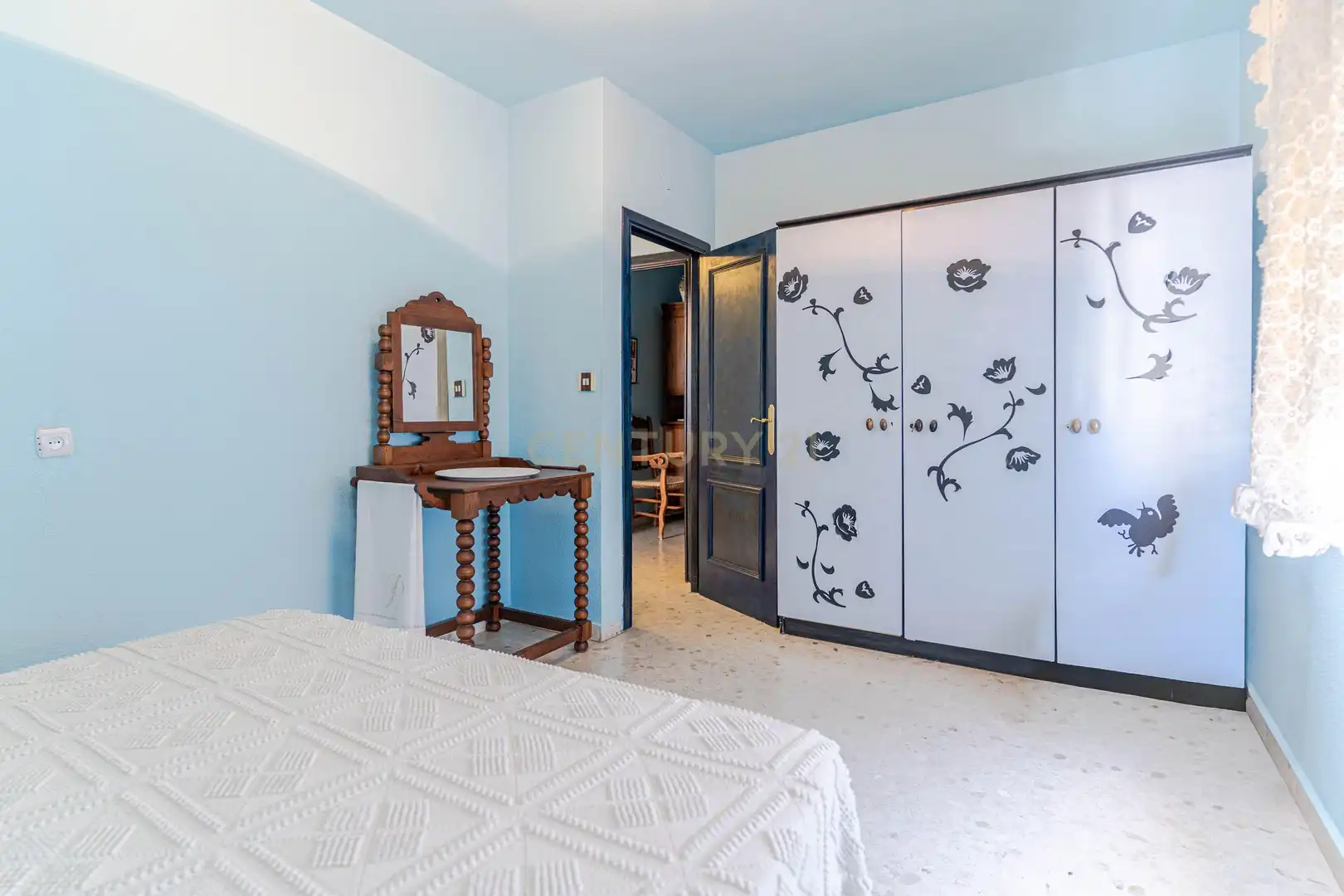 Dormitori de Apartament en venda en La Taha amb Rentadora i Balcó