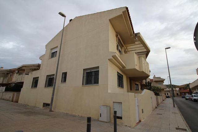 Dúplex en Venta en Calle Mercurio en El Algar