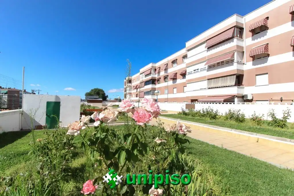 Jardín de Piso en venta en Leganés con Aire acondicionado, Calefacción y Terraza