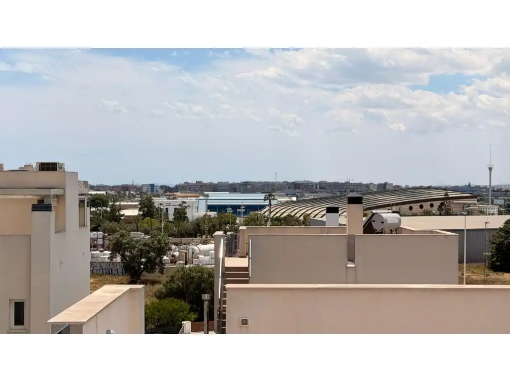 House with pool for sale in Calle Maite Pagazaurtundua Ruiz, imagen 43