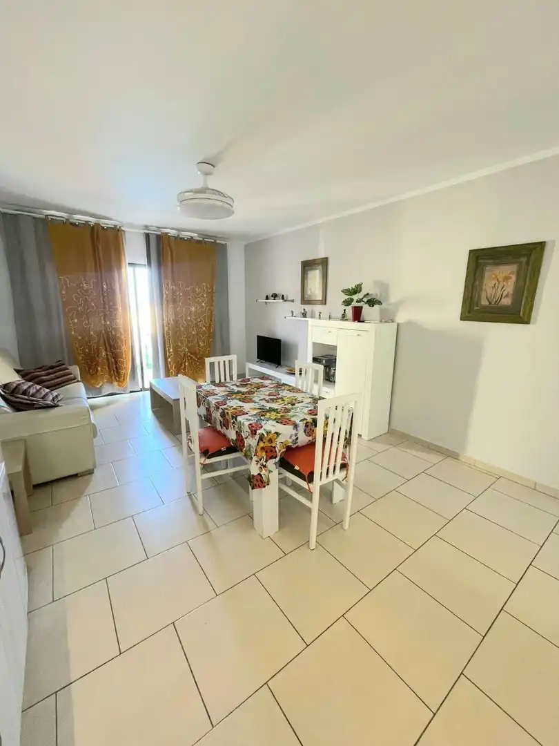 Comedor de Apartamento de alquiler en Adeje con Terraza, Amueblado y Piscina comunitaria