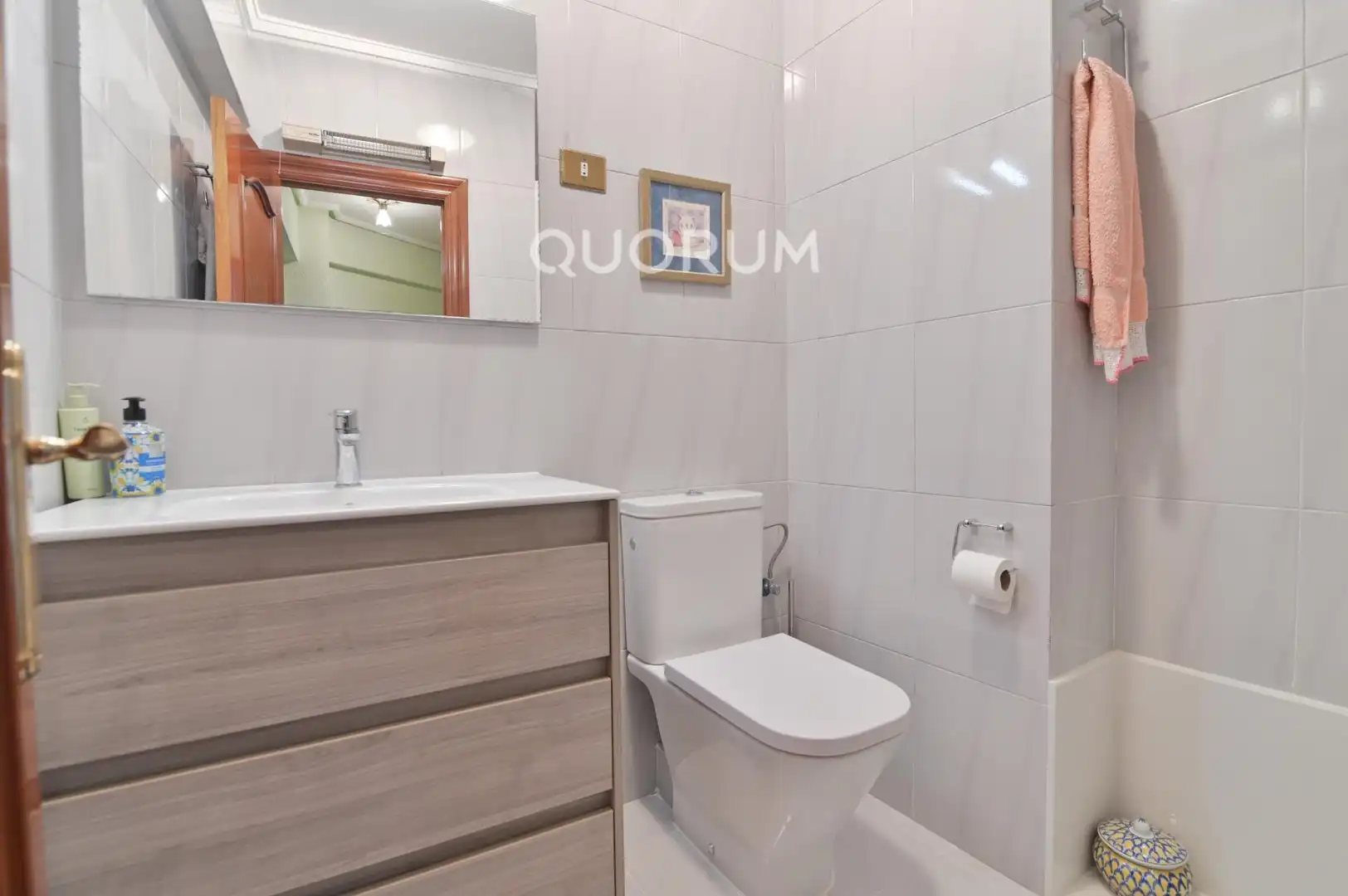 Badezimmer von Wohnung zum Verkauf in Begoña - Santutxu