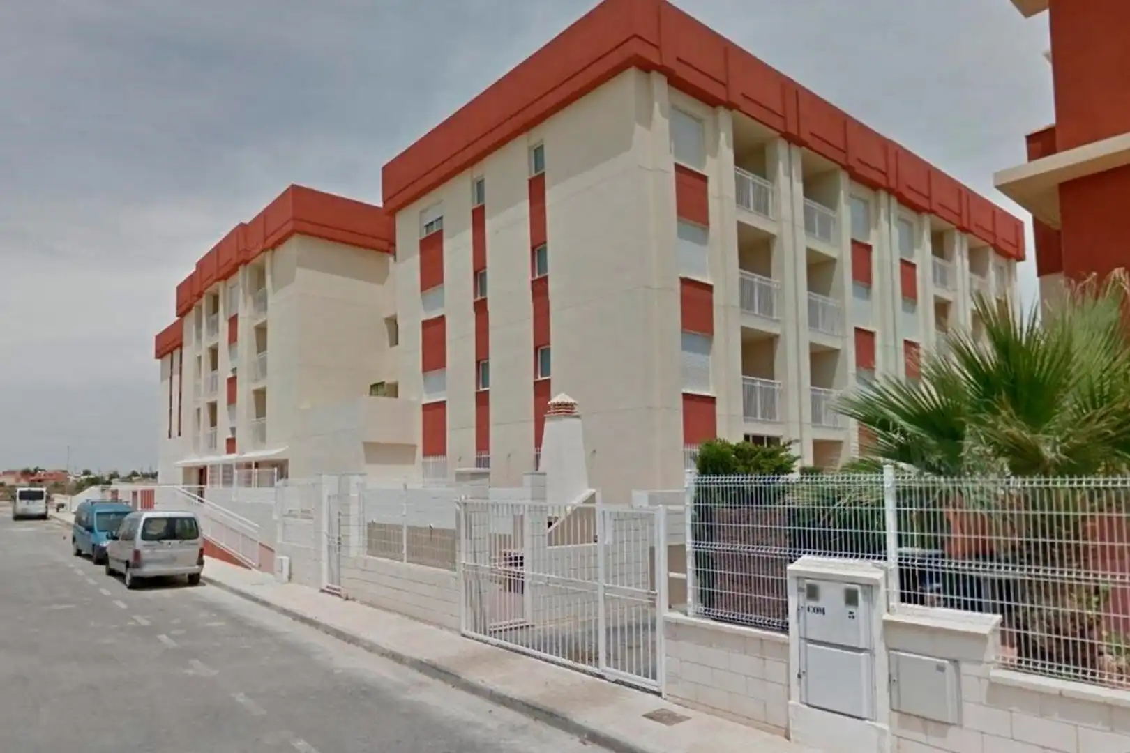 Vista exterior de Piso en venta en Orihuela con Aire acondicionado, Terraza y Balcón