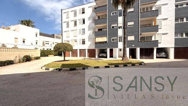 Apartamento en Alquiler en Montañar - El Arenal