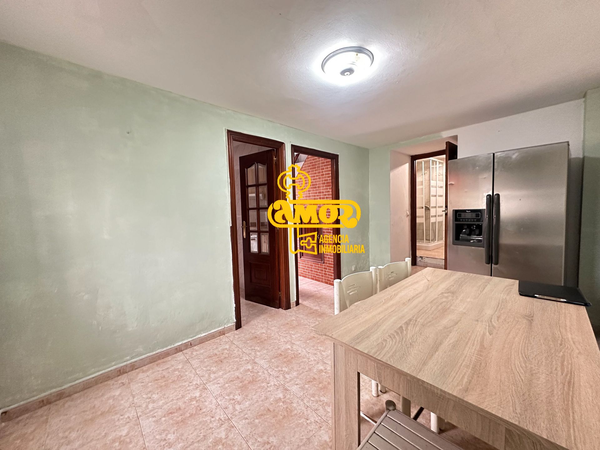 Menjador de Casa o xalet en venda en Santiago de Compostela  amb Calefacció