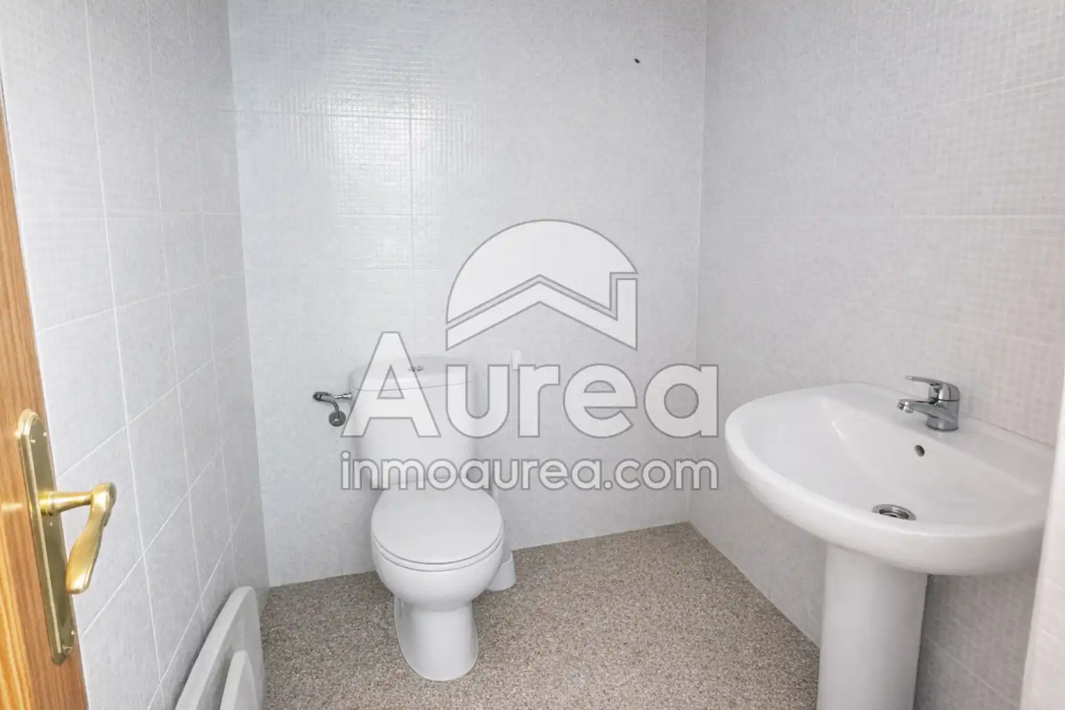 Bathroom of Commercial properties for sale in San Vicente del Raspeig / Sant Vicent del Raspeig