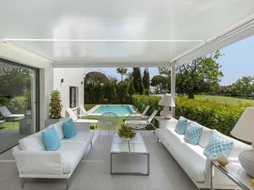 Villa mit Garten zum Verkauf in San Pedro de Alcántara