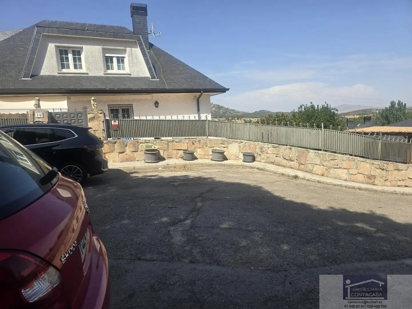 Parking de Casa o chalet en venta en El Boalo - Cerceda – Mataelpino con Aire acondicionado, Calefacción y Terraza