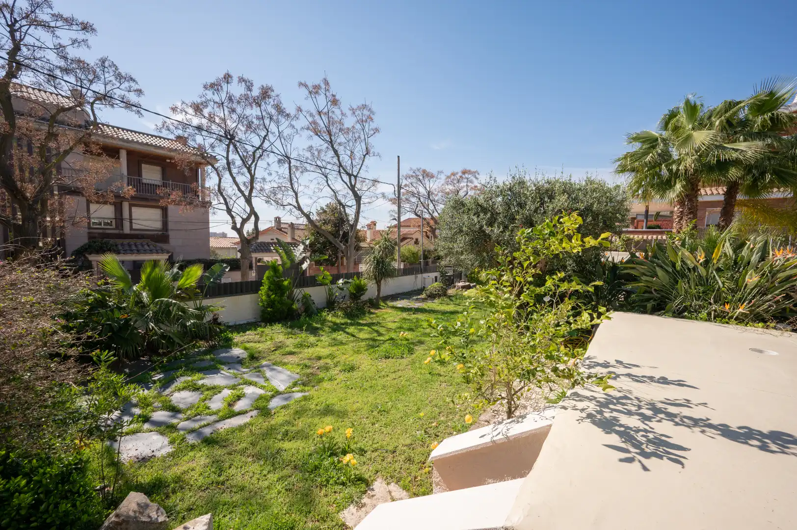 Jardí de Casa o xalet en venda en Sant Just Desvern amb Aire condicionat, Calefacció i Jardí privat
