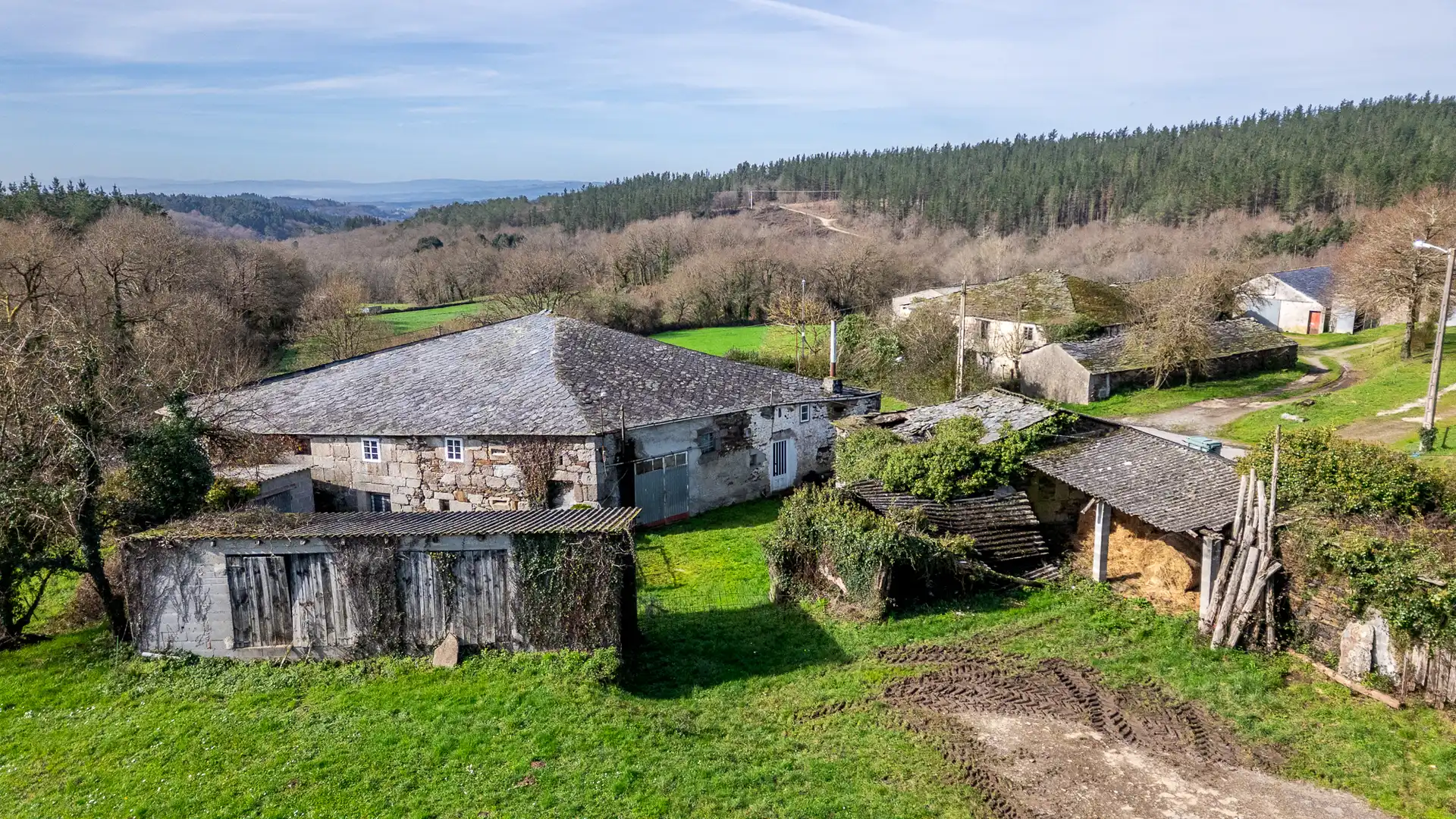 Vista exterior de Finca rústica en venda en O Corgo   amb Moblat