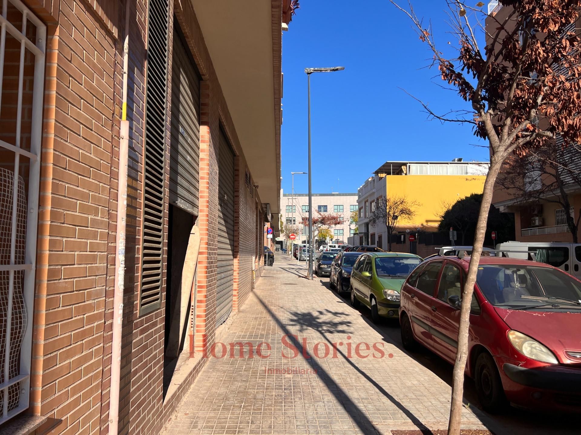 Exterior view of Premises to rent in Paterna