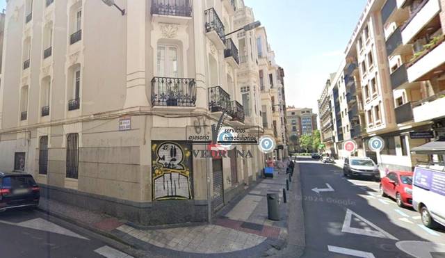 Local comercial en Alquiler en Calle Bolonia en Paseo Sagasta