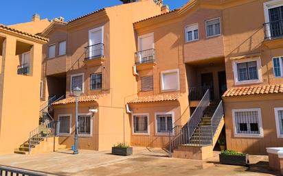 Vista exterior de Apartament en venda en Rincón de la Victoria amb Jardí privat i Piscina comunitària