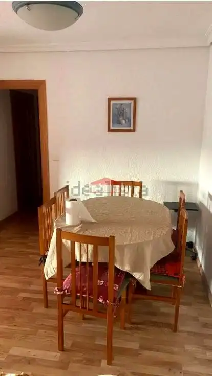 Comedor de Piso en venta en Albacete con Calefacción, Terraza y Trastero