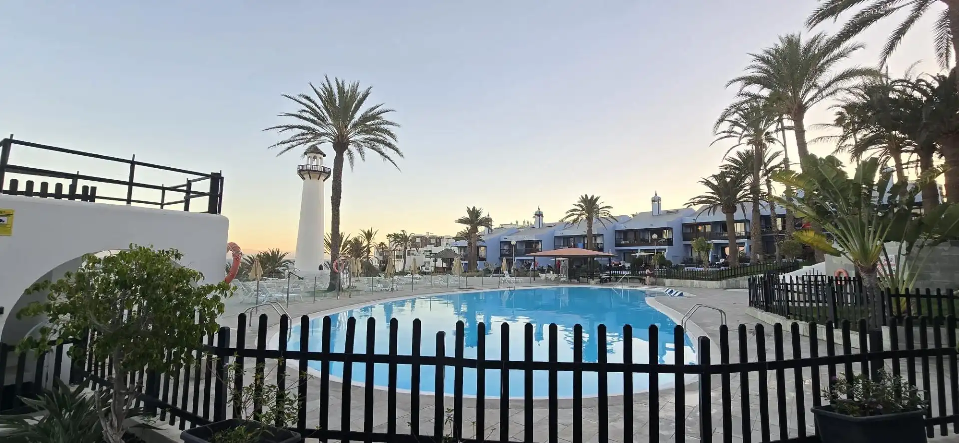 Schwimmbecken von Haus oder Chalet zur Miete in San Bartolomé de Tirajana mit Klimaanlage, Privatgarten und Terrasse