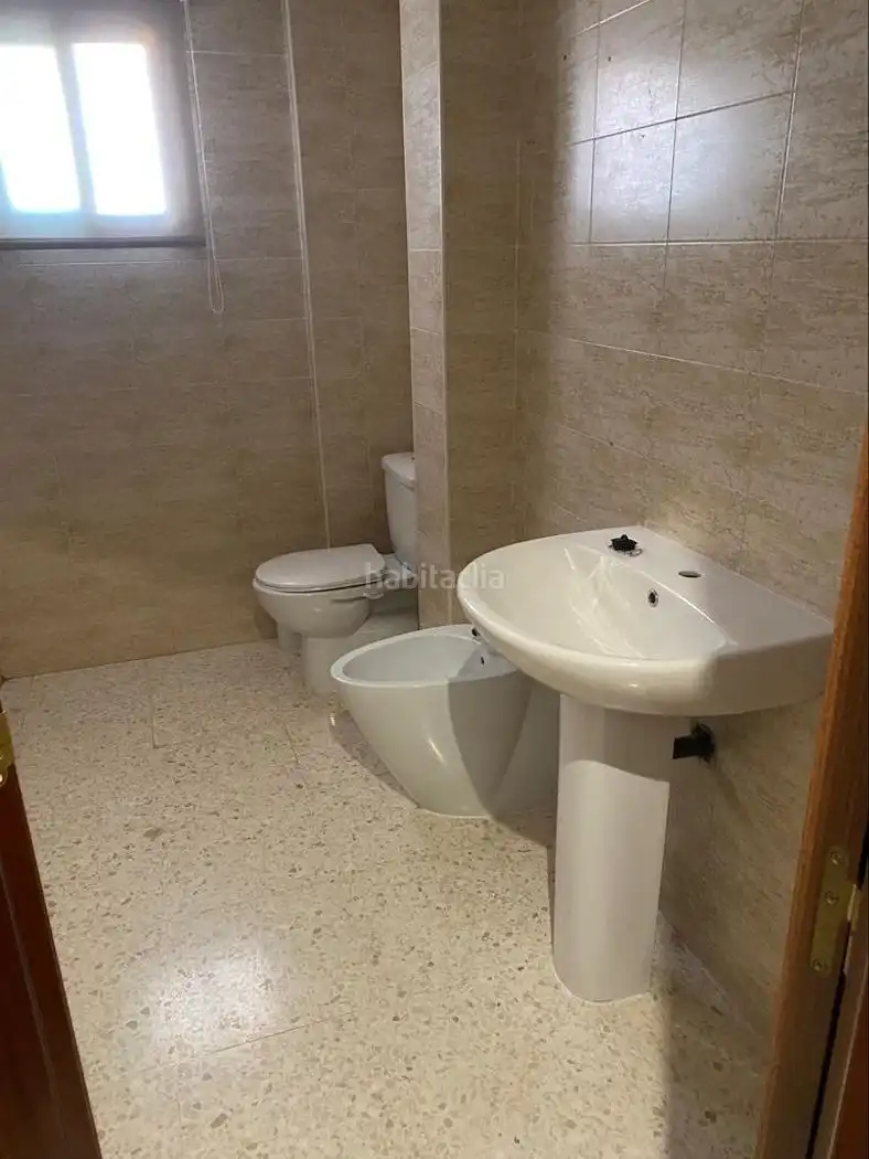 Flat with lift for sale in Calle Violeta 15, imagen 3