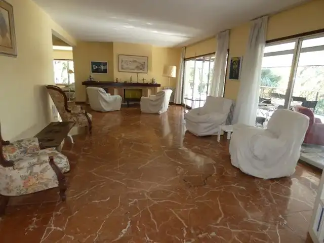 Sala d'estar de Casa o xalet en venda en Culleredo amb Jardí privat, Parquet i Terrassa