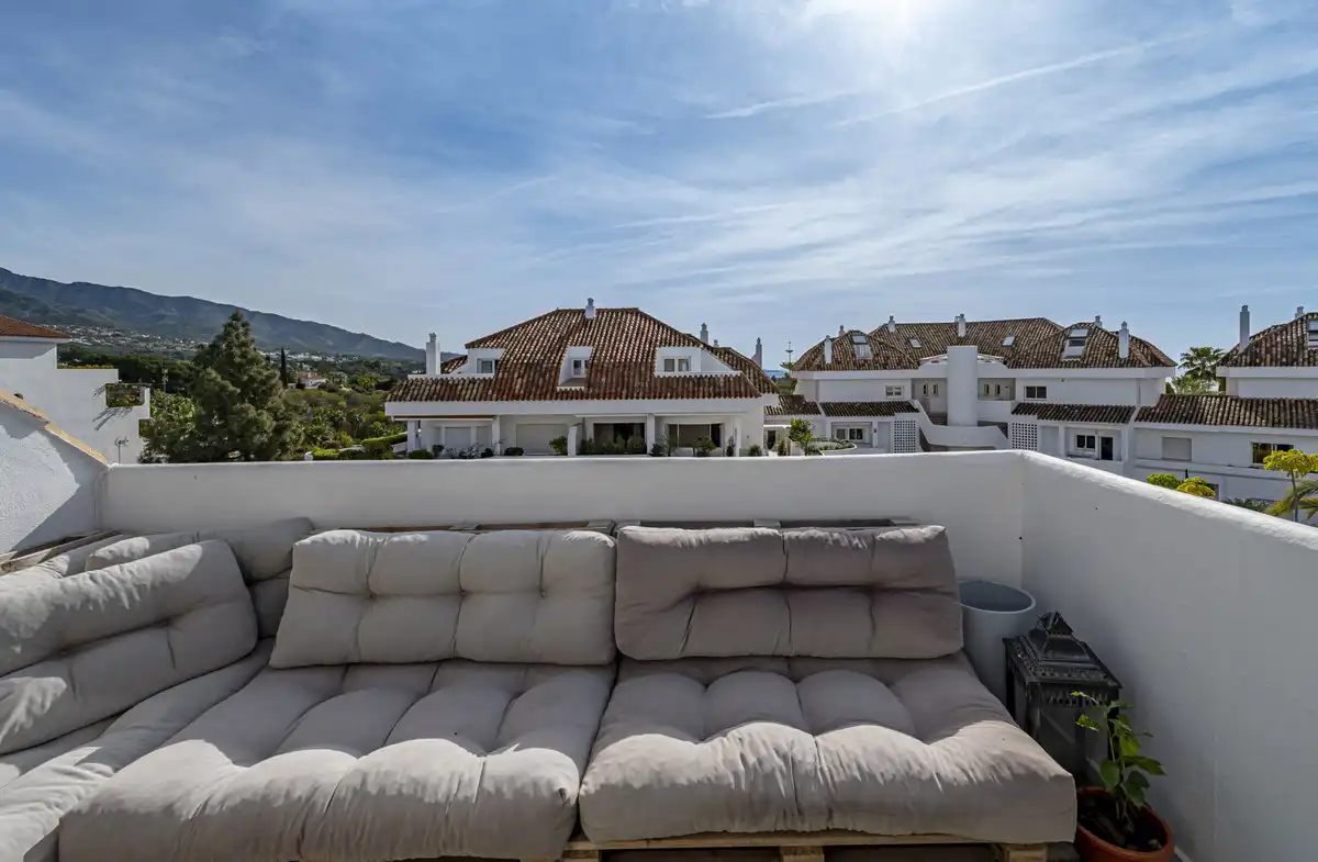 Penthouse with terrace for sale in Milla de Oro, imagen 5