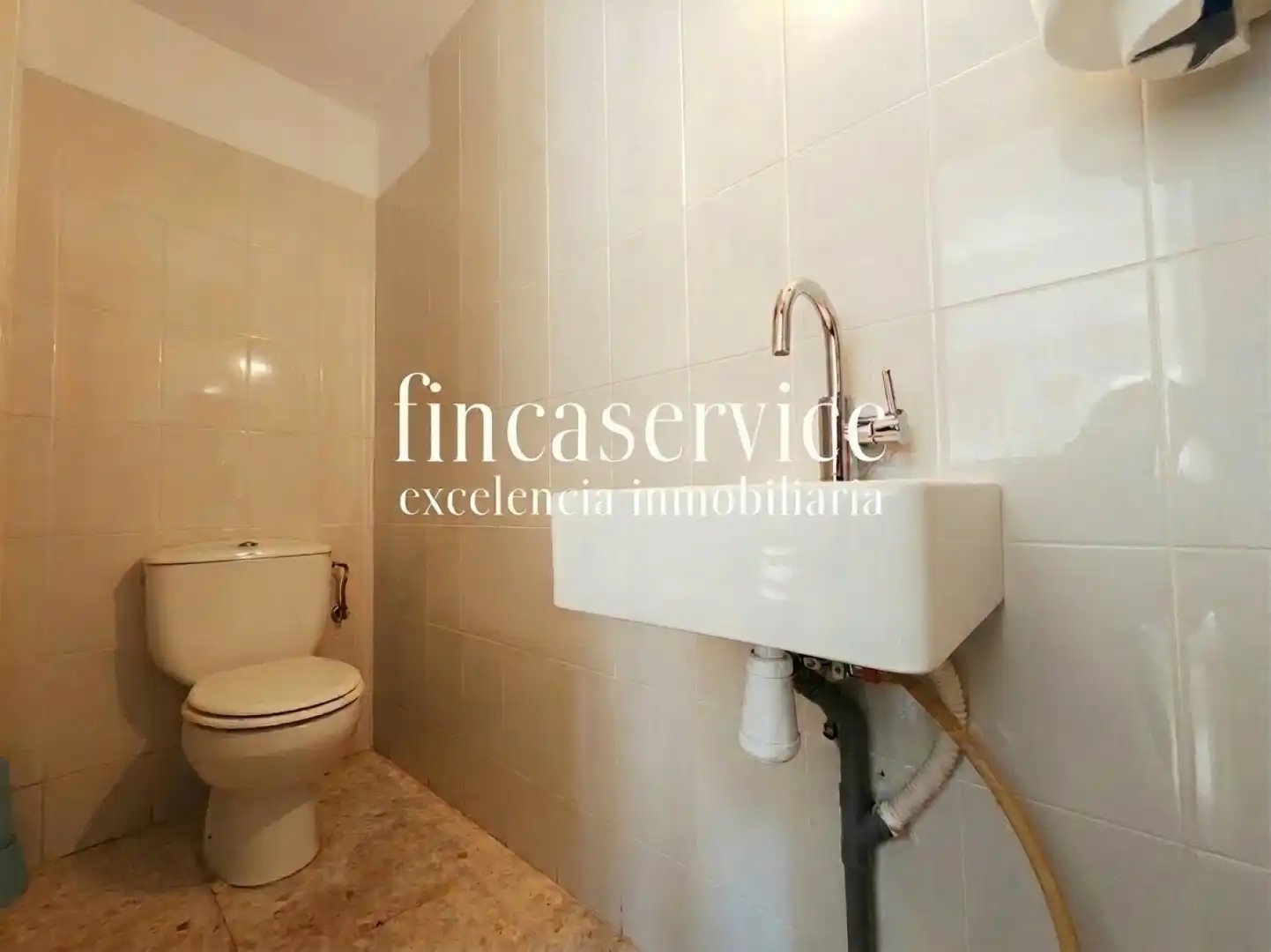 Local en venta en Santa Coloma de Cervelló