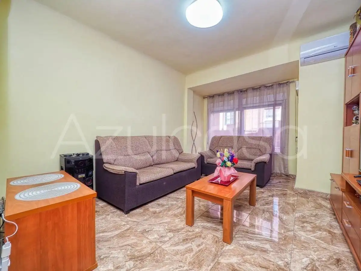 Sala de estar de Piso en venta en Alicante / Alacant con Aire acondicionado