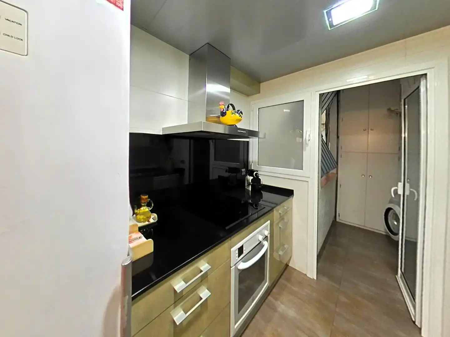 Kitchen of Flat for sale in Sabadell  with Air Conditioner, Heating and Storage room