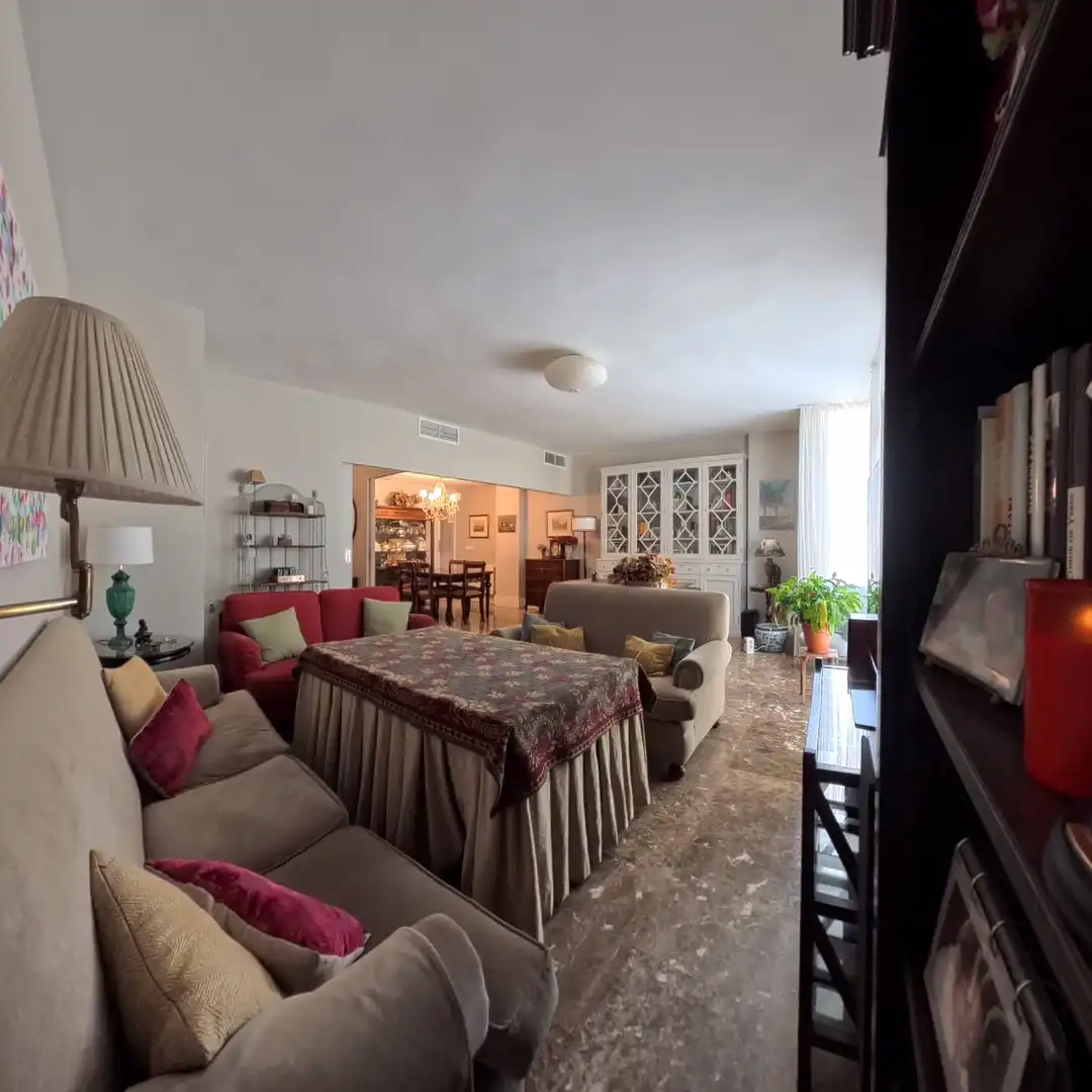 Sala de estar de Piso en venta en Sevilla con Aire acondicionado, Calefacción y Trastero