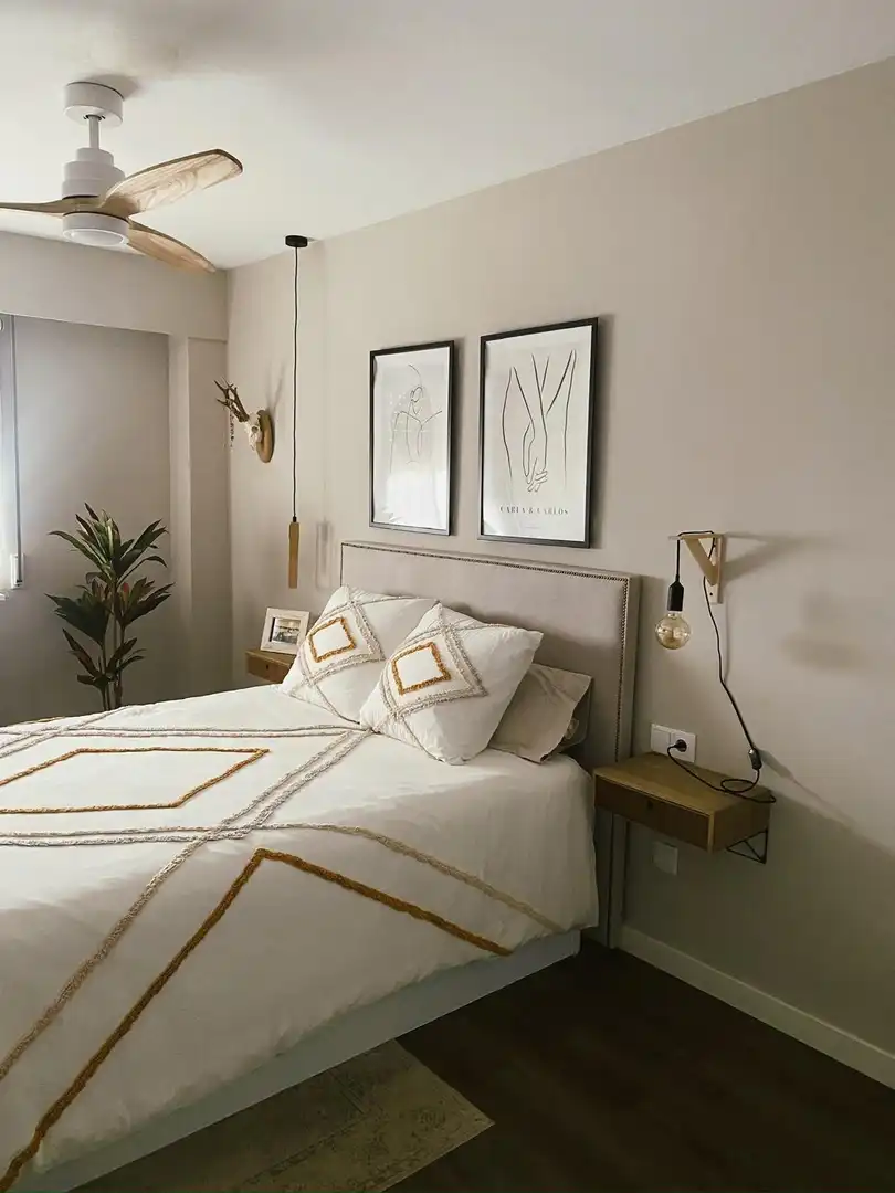 Bedroom of Apartments for sale in Valencia  with Air Conditioner and Heating