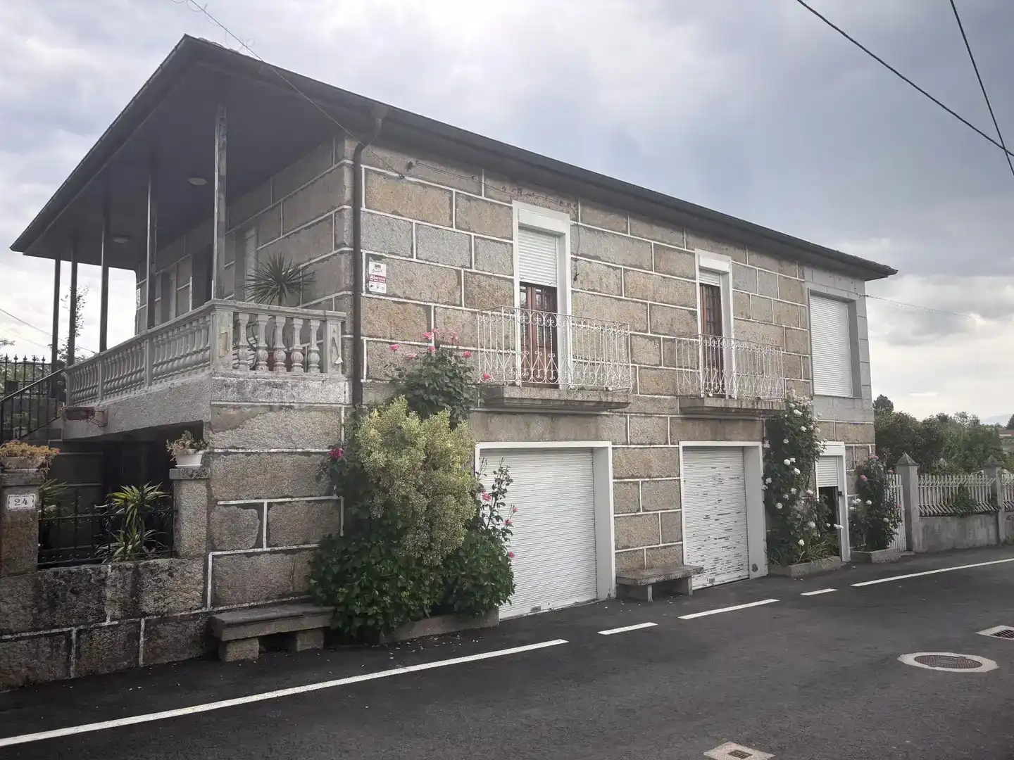 Vista exterior de Casa o chalet en venta en Barbadás con Balcón