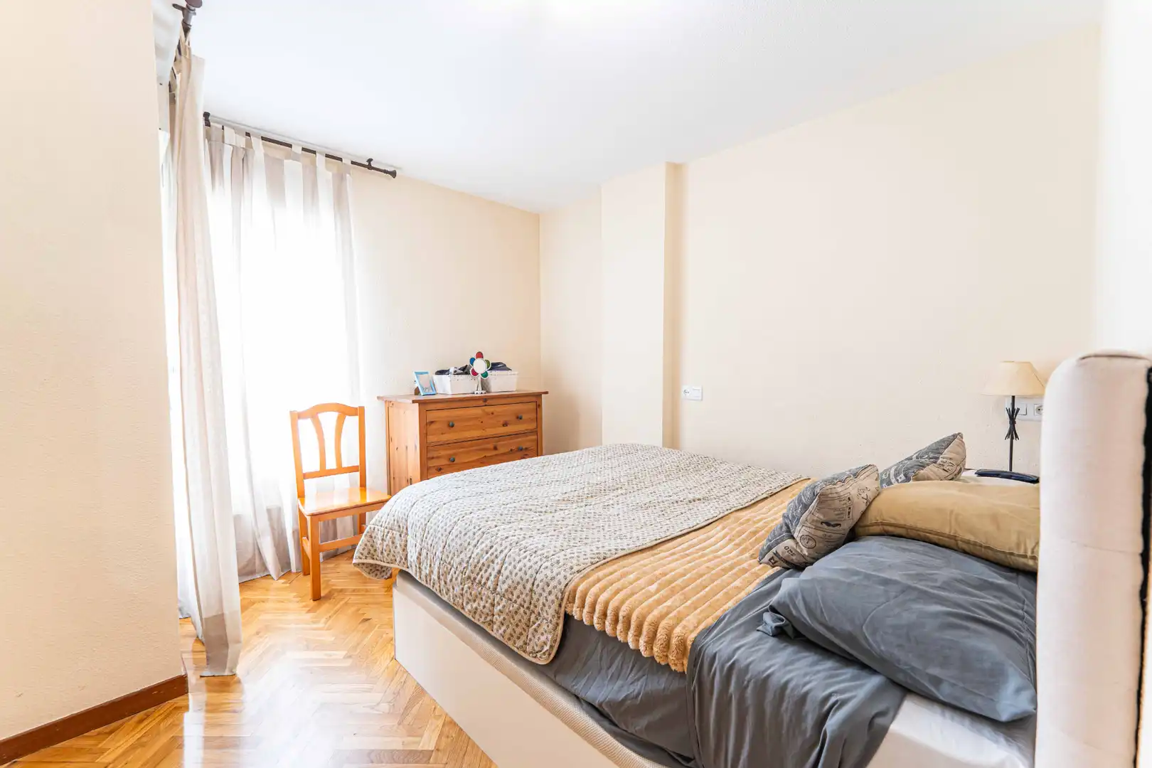 Bedroom of Houses for sale in Moralzarzal  with Heating, Parquet flooring and Oven